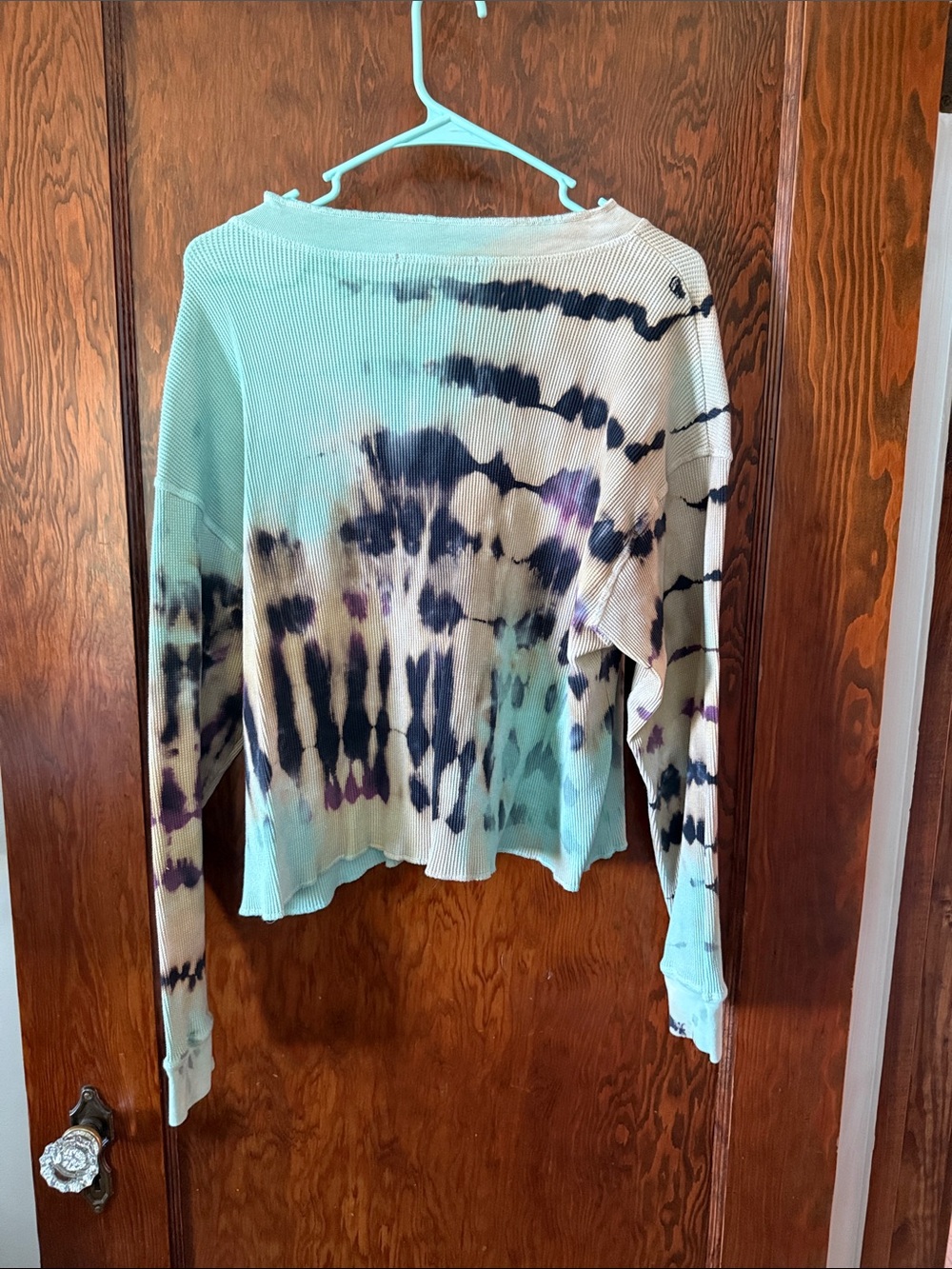 Aqua and Cream Tie-Dye Waffle Top w/buttons. - Picture 2 of 4